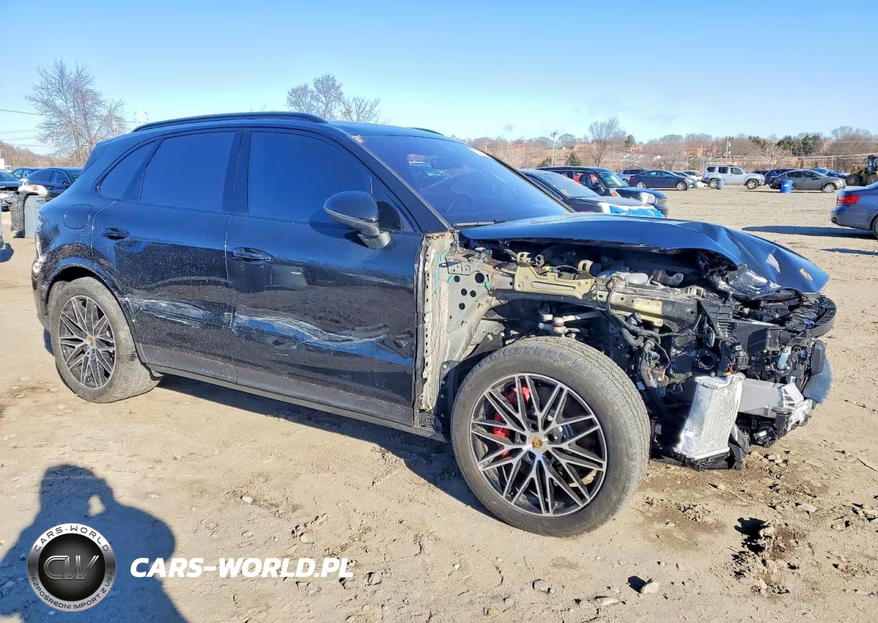 2024 Porsche Cayenne S VIN:WP1AL2AY0RDA32060 - 4