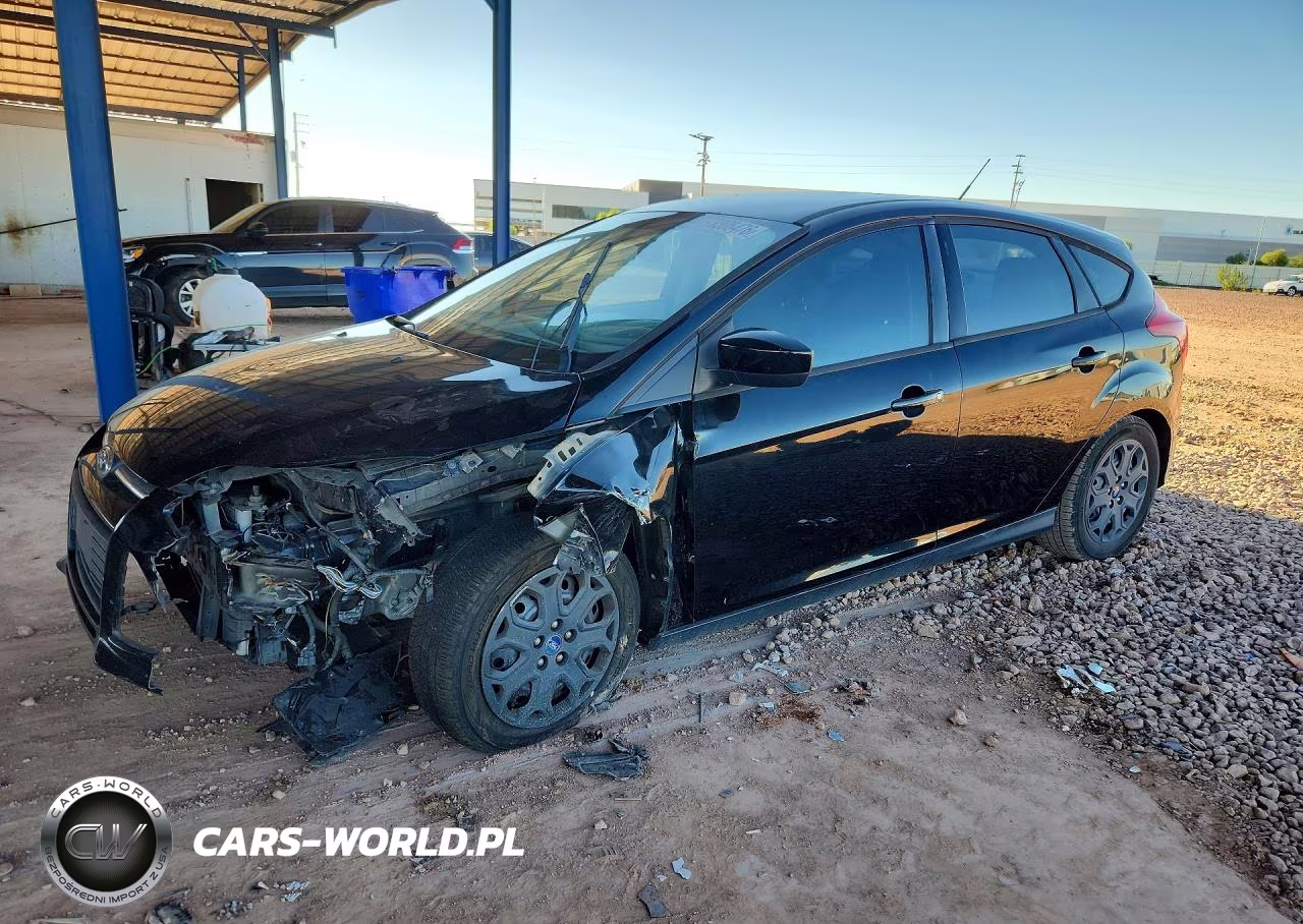 2012 Ford Focus Se VIN:1FAHP3K2XCL237599 - 1