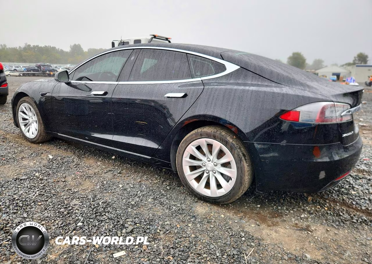 2017 Tesla Model S VIN:5YJSA1E11HF193348 - 2