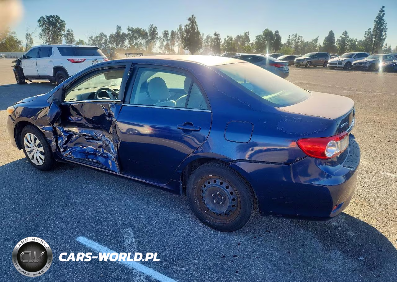 2013 Toyota Corolla Le VIN:5YFBU4EE5DP182721 - 2