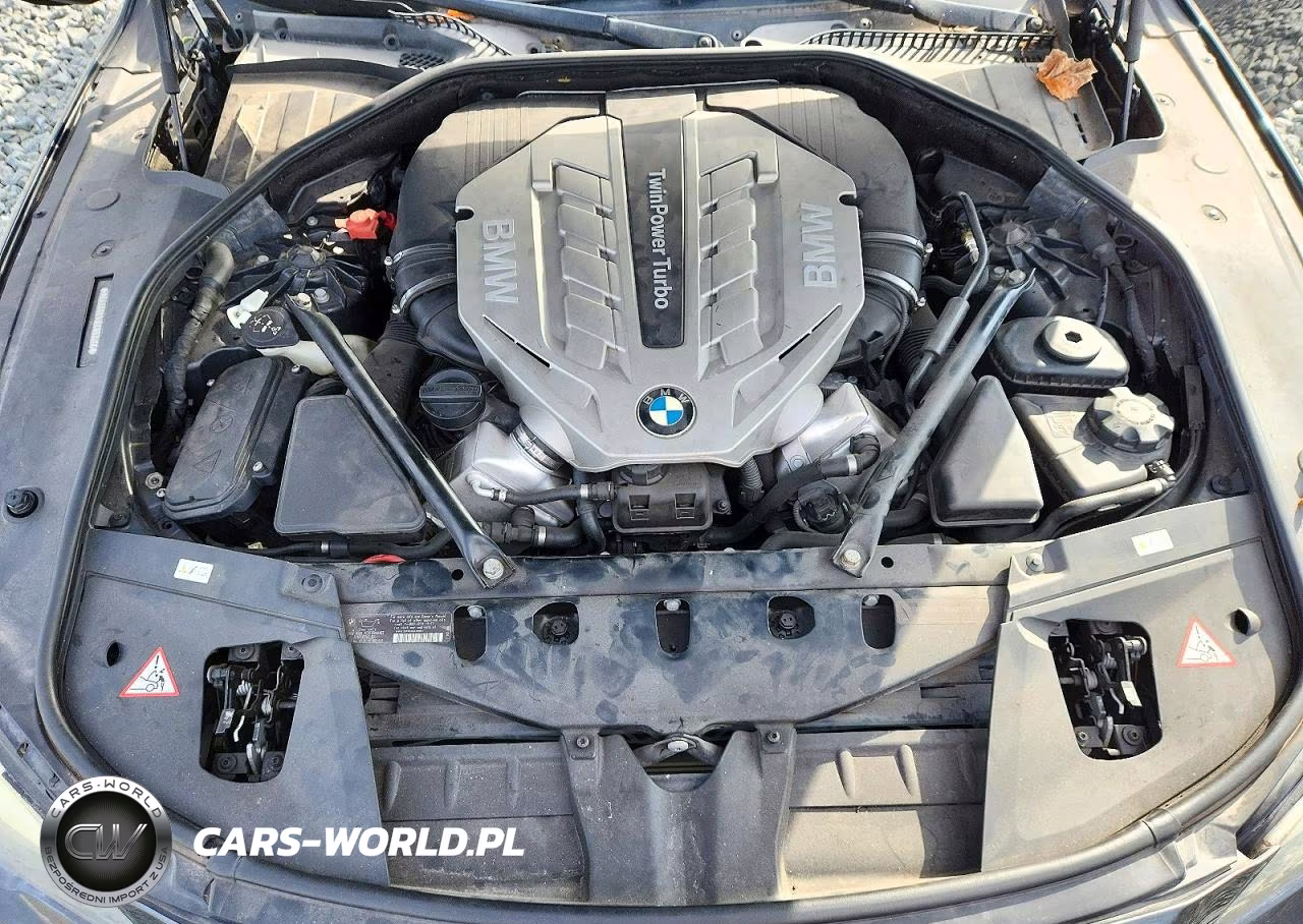 2011 BMW 750 Li VIN:WBAKB8C51BC852266 - 11