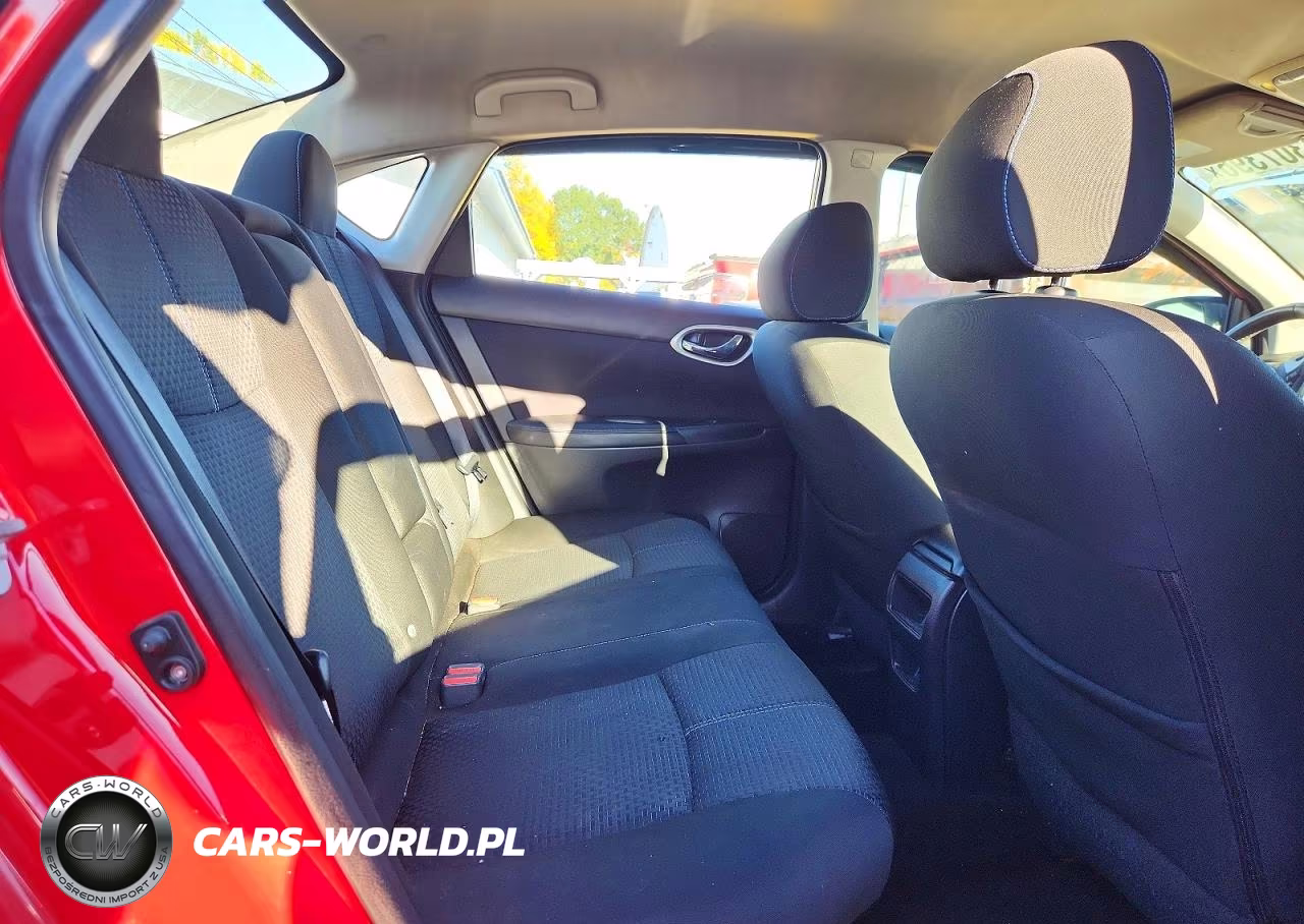 2016 Nissan Sentra Sr VIN:3N1AB7AP4GY265705 - 10