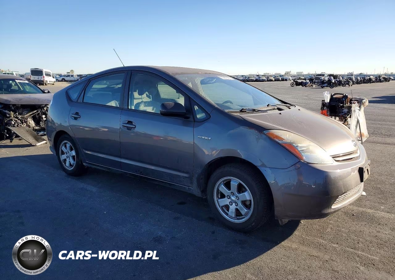 2008 Toyota Prius Base VIN:JTDKB20U383373576 - 4