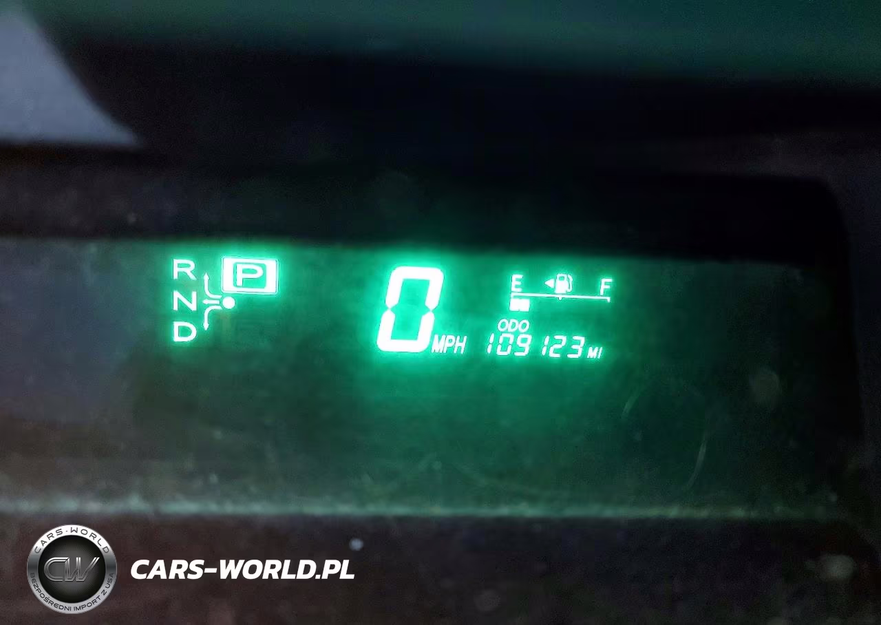 2008 Toyota Prius Base VIN:JTDKB20U383373576 - 9