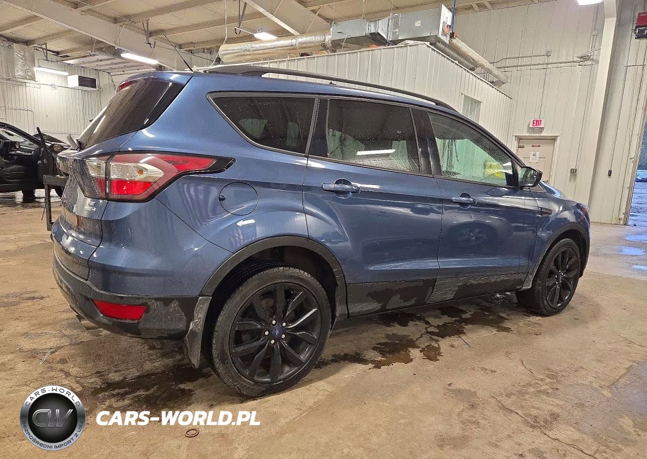 2018 Ford Escape Se VIN:1FMCU9GD0JUA72093 - 3