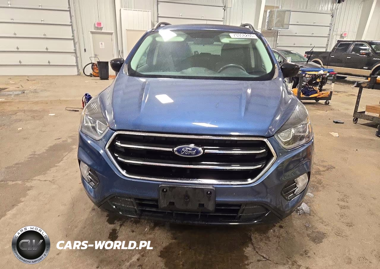 2018 Ford Escape Se VIN:1FMCU9GD0JUA72093 - 5
