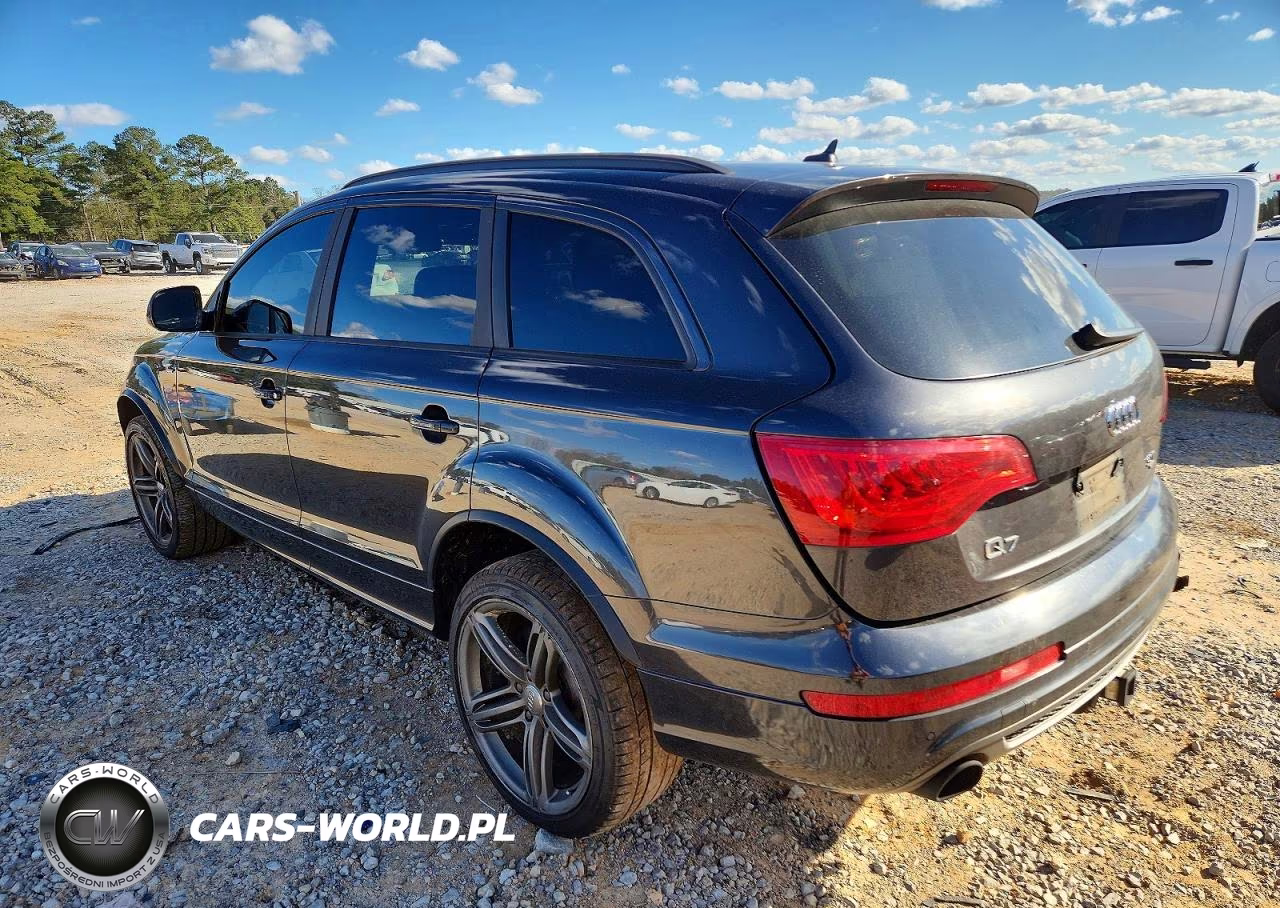 2015 Audi Q7 Prestige VIN:WA1DGAFE8FD001656 - 2