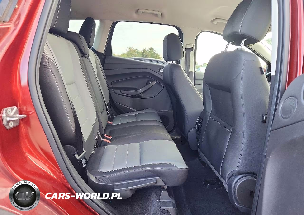 2016 Ford Escape Se VIN:1FMCU9GXXGUB85696 - 11