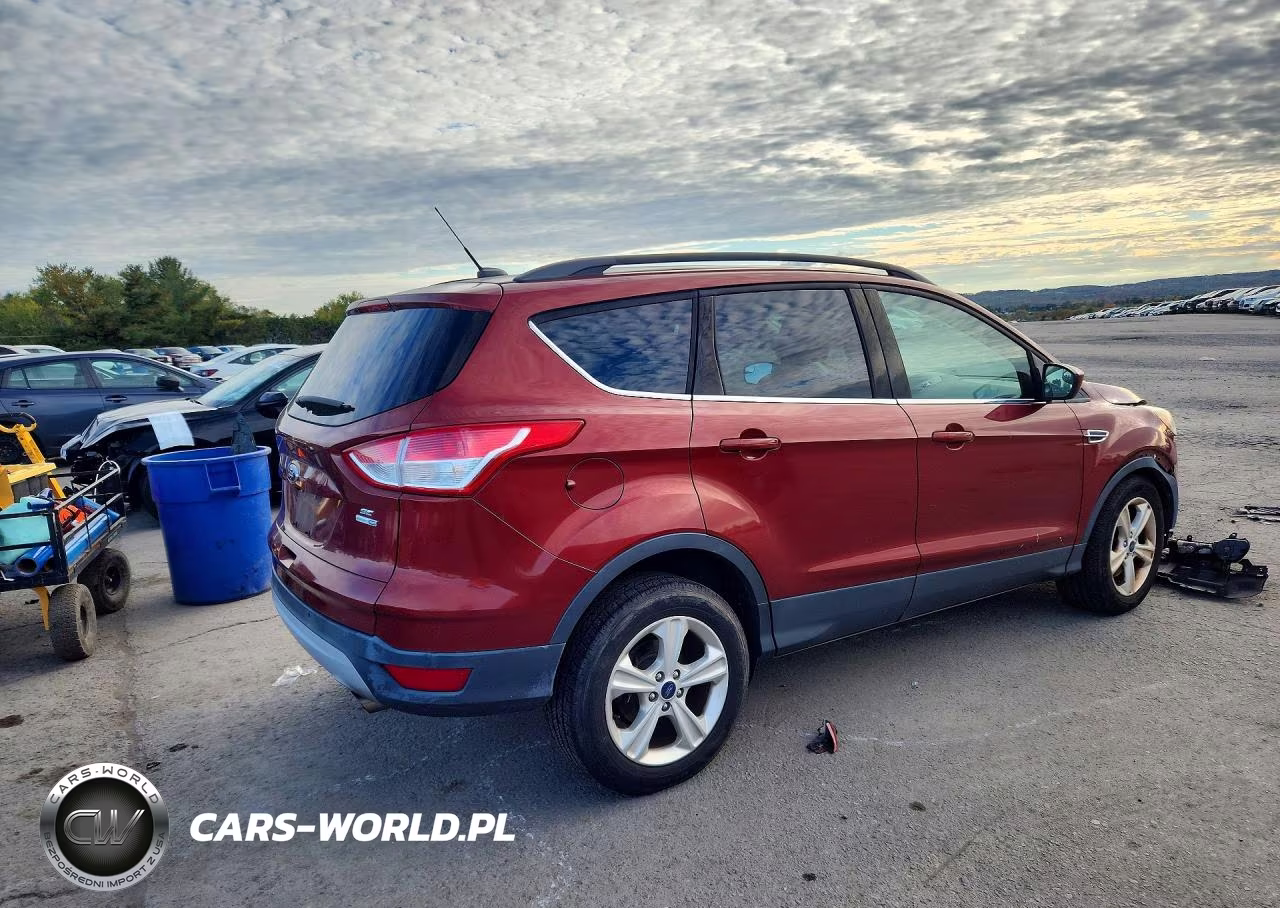 2016 Ford Escape Se VIN:1FMCU9GXXGUB85696 - 3