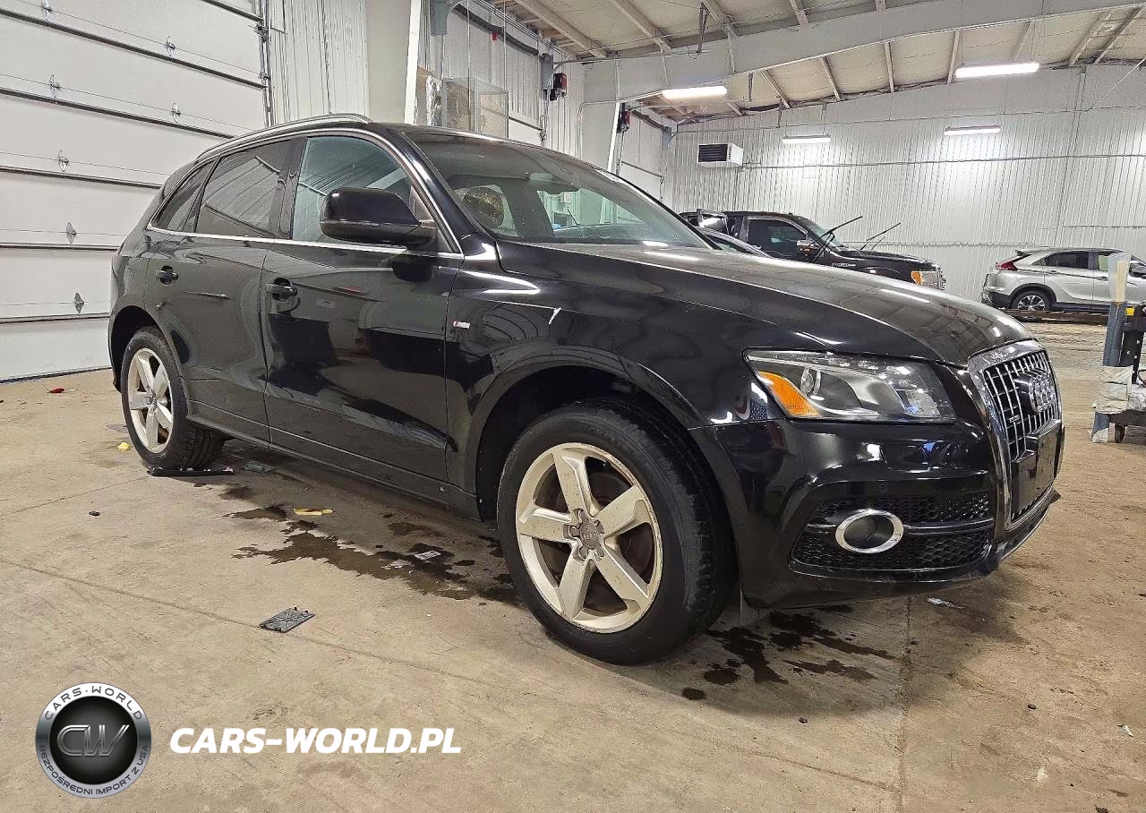 2011 Audi Q5 Premium Plus VIN:WA1DKAFP8BA032238 - 4