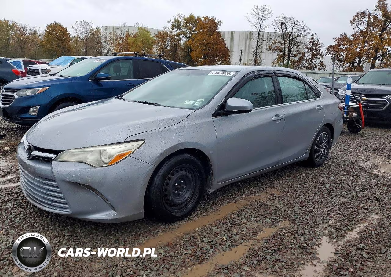 2015 Toyota Camry Hybrid Le VIN:4T1BD1FK6FU172638 - 1