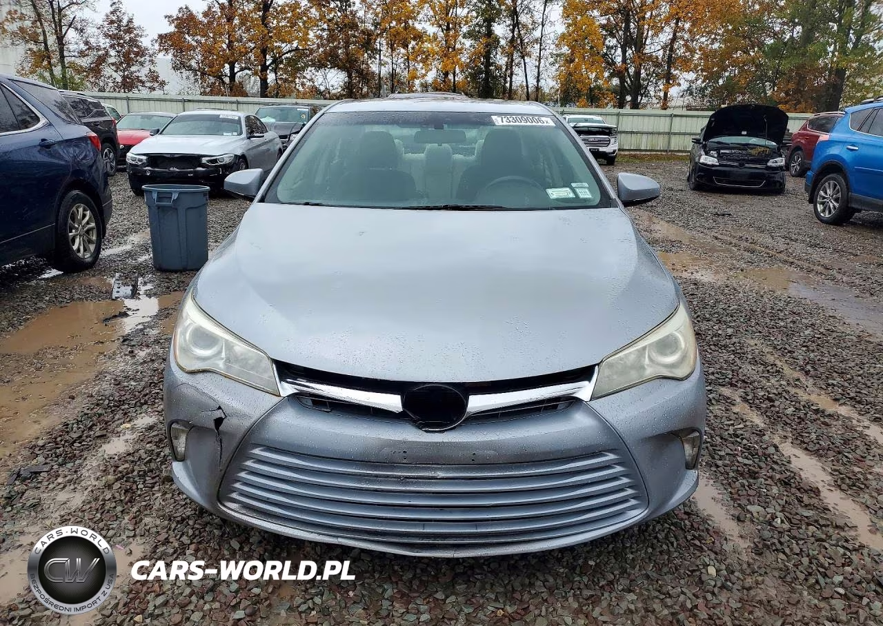 2015 Toyota Camry Hybrid Le VIN:4T1BD1FK6FU172638 - 5