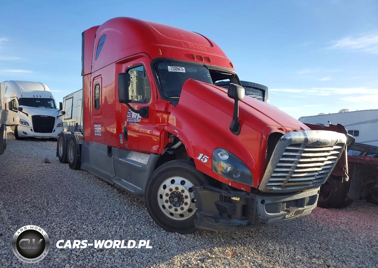 2018 Freightliner Cascadia 125 Semi Truck