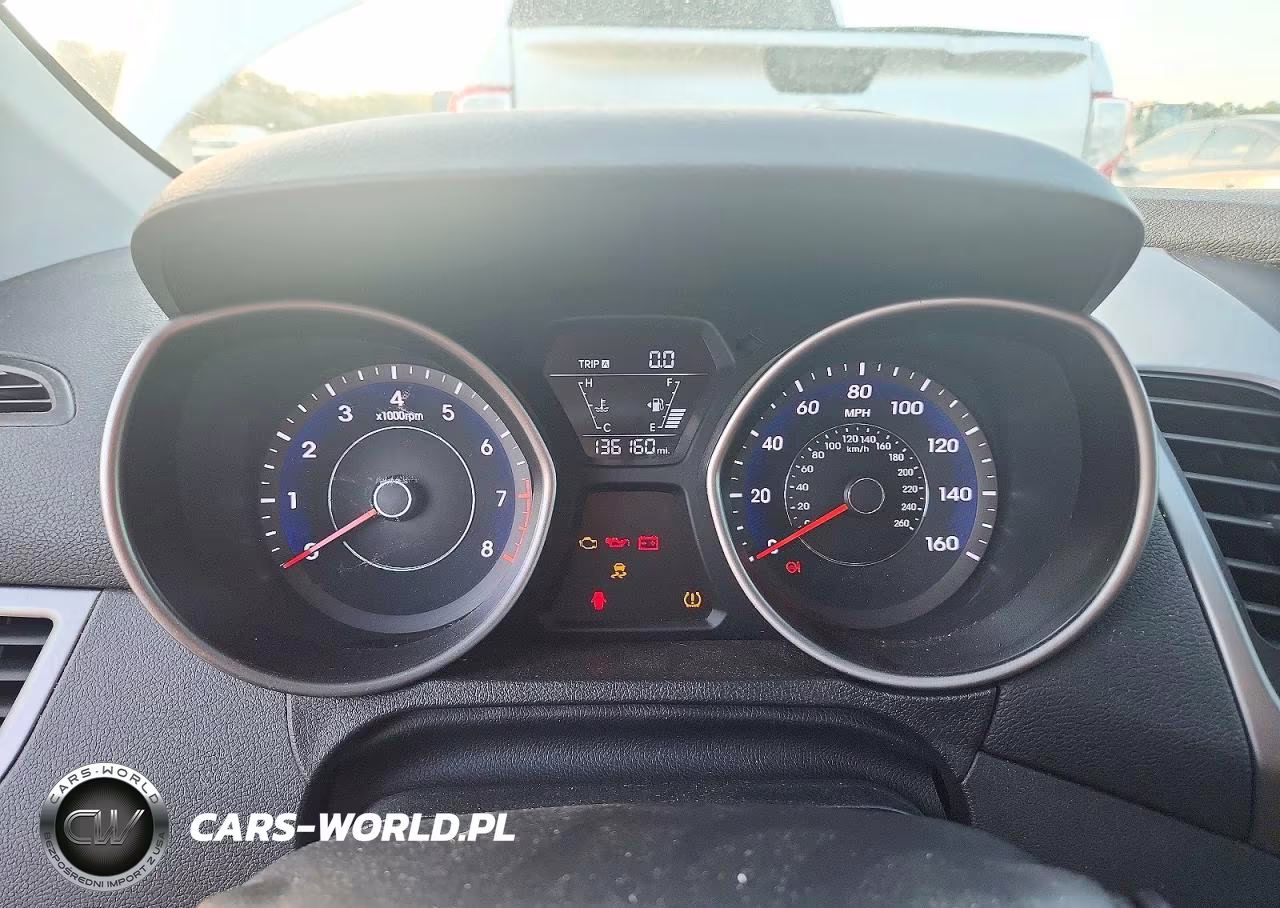 2016 Hyundai Elantra Limited VIN:5NPDH4AE3GH741350 - 9