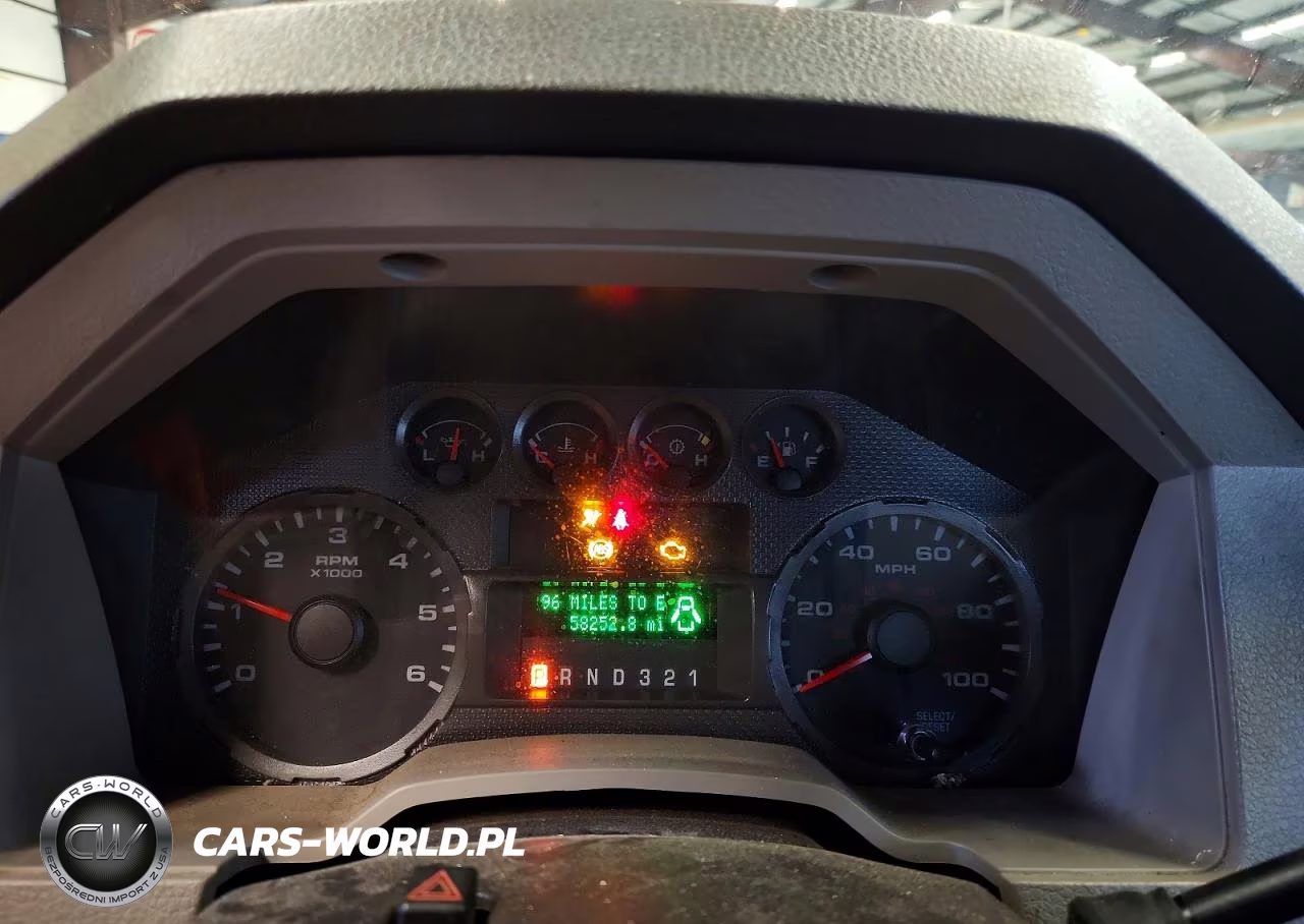 2010 Ford F350 Super Duty VIN:1FDWF3H54AEB33466 - 9