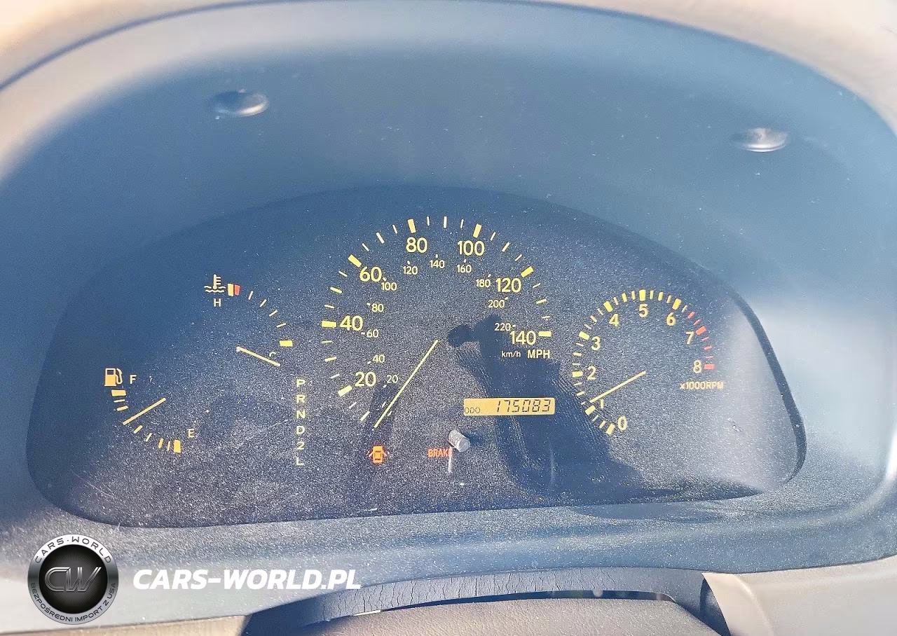 1999 Lexus Rx 300 VIN:JT6HF10U6X0090573 - 9