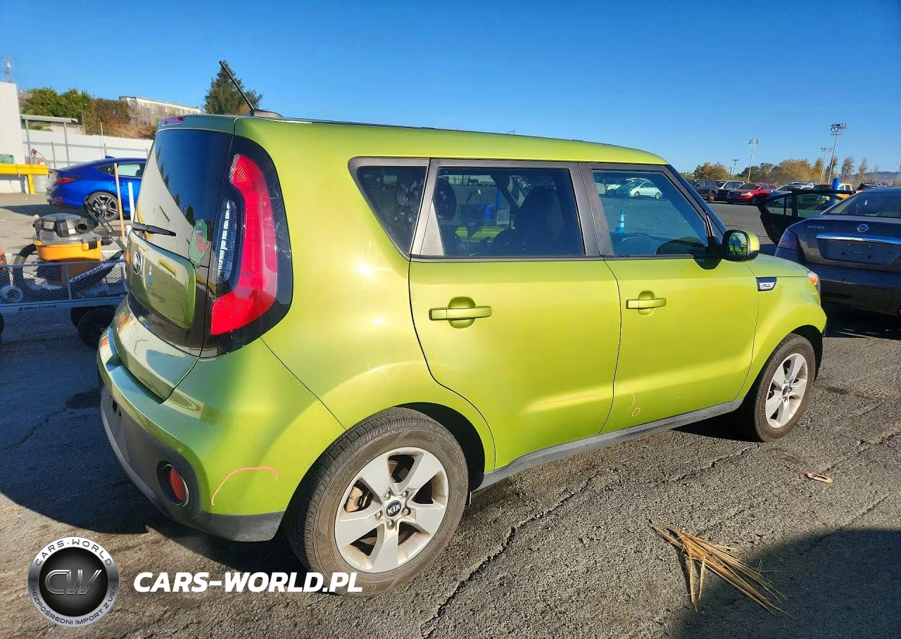 2018 Kia Soul Base VIN:KNDJN2A25J7902475 - 3