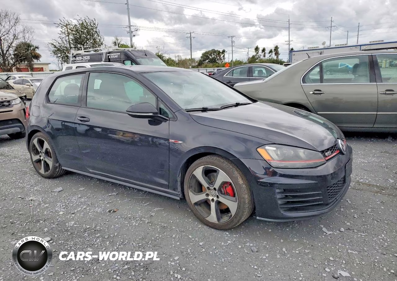 2015 Volkswagen Gti VIN:3VWYT7AU0FM059296 - 4
