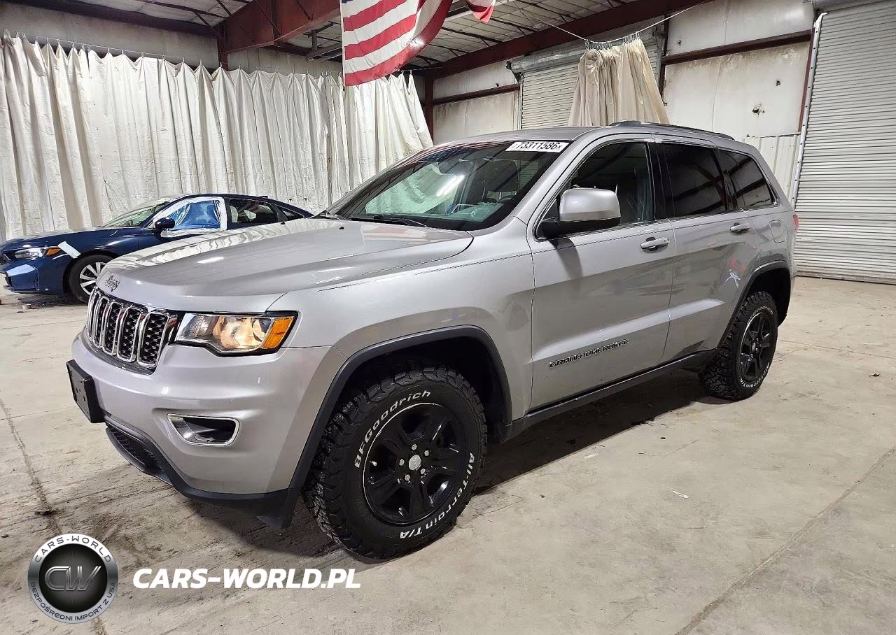 2017 Jeep Grand Cherokee Laredo VIN:1C4RJFAG8HC841948 - 1