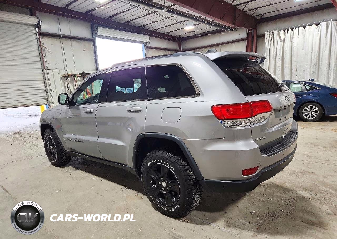 2017 Jeep Grand Cherokee Laredo VIN:1C4RJFAG8HC841948 - 2