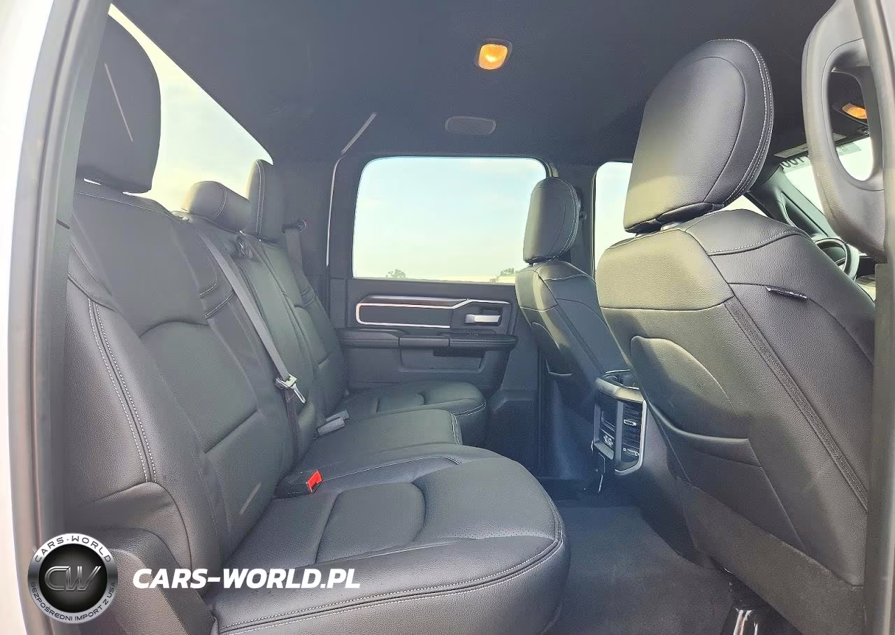 2023 Ram 2500 Big Horn VIN:3C6UR5DL7PG530696 - 11