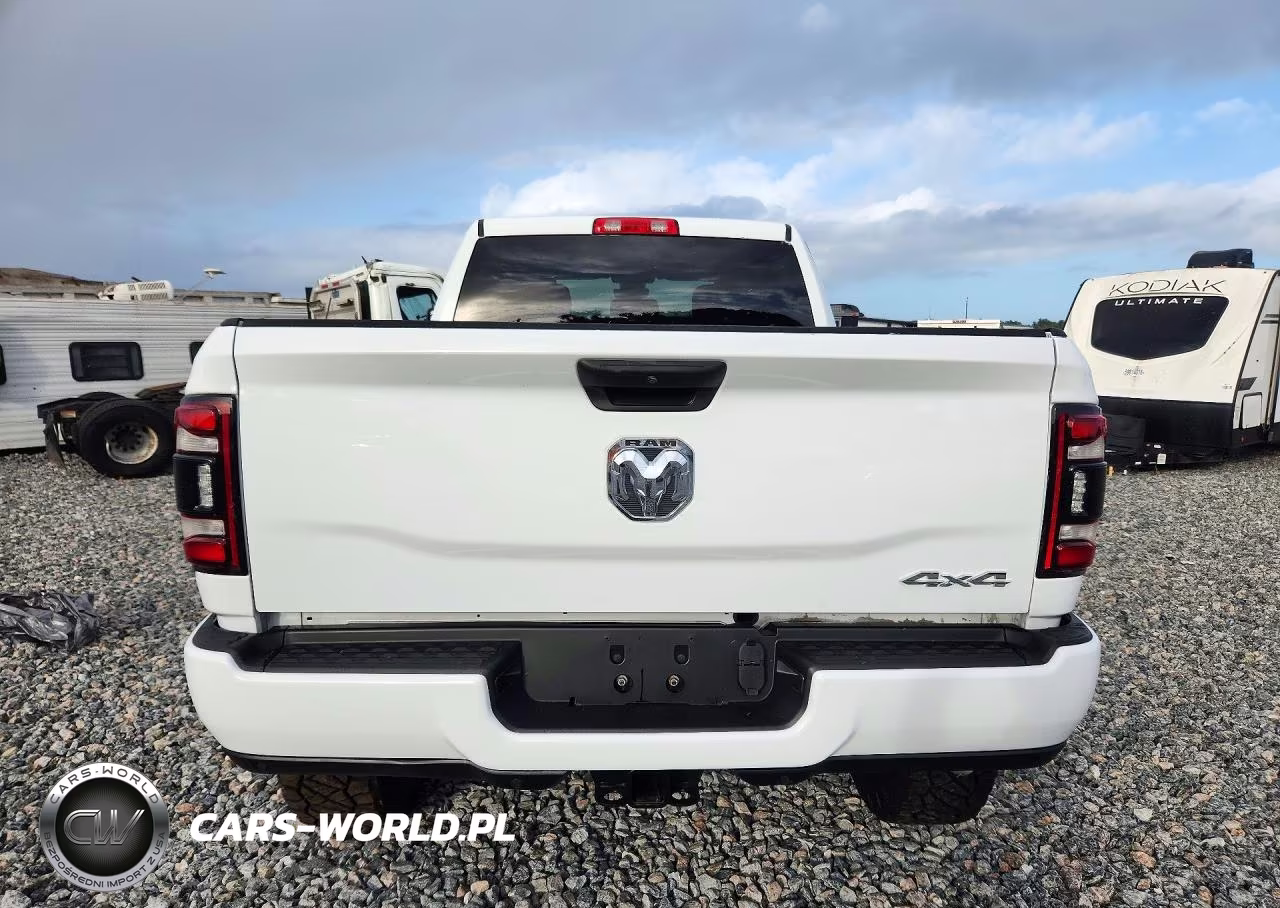 2023 Ram 2500 Big Horn VIN:3C6UR5DL7PG530696 - 6