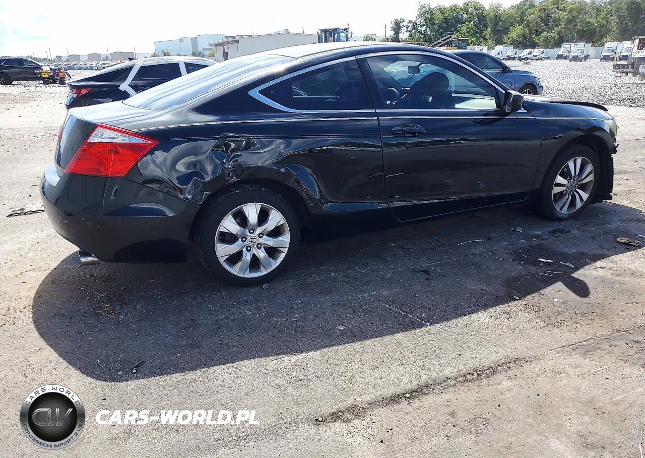 2010 Honda Accord Lx VIN:1HGCS1B32AA018078 - 3