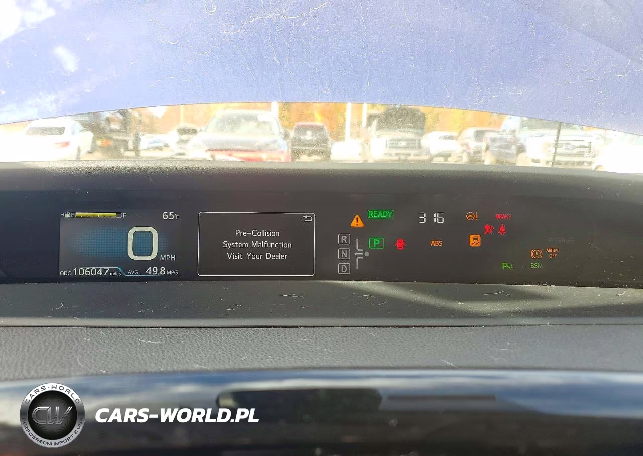 2017 Toyota Prius Two VIN:JTDKBRFU5H3052395 - 9