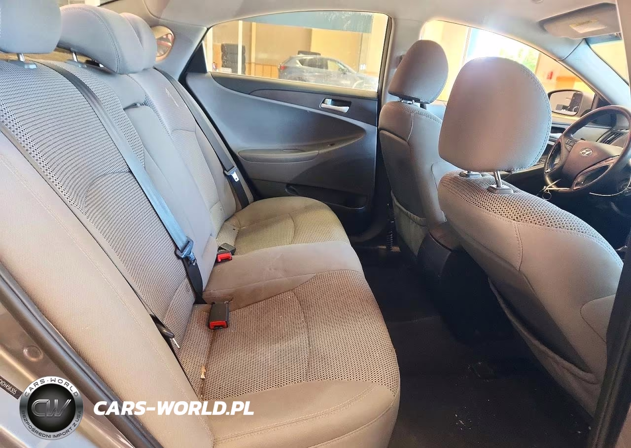 2012 Hyundai Sonata Gls VIN:5NPEB4ACXCH456305 - 10