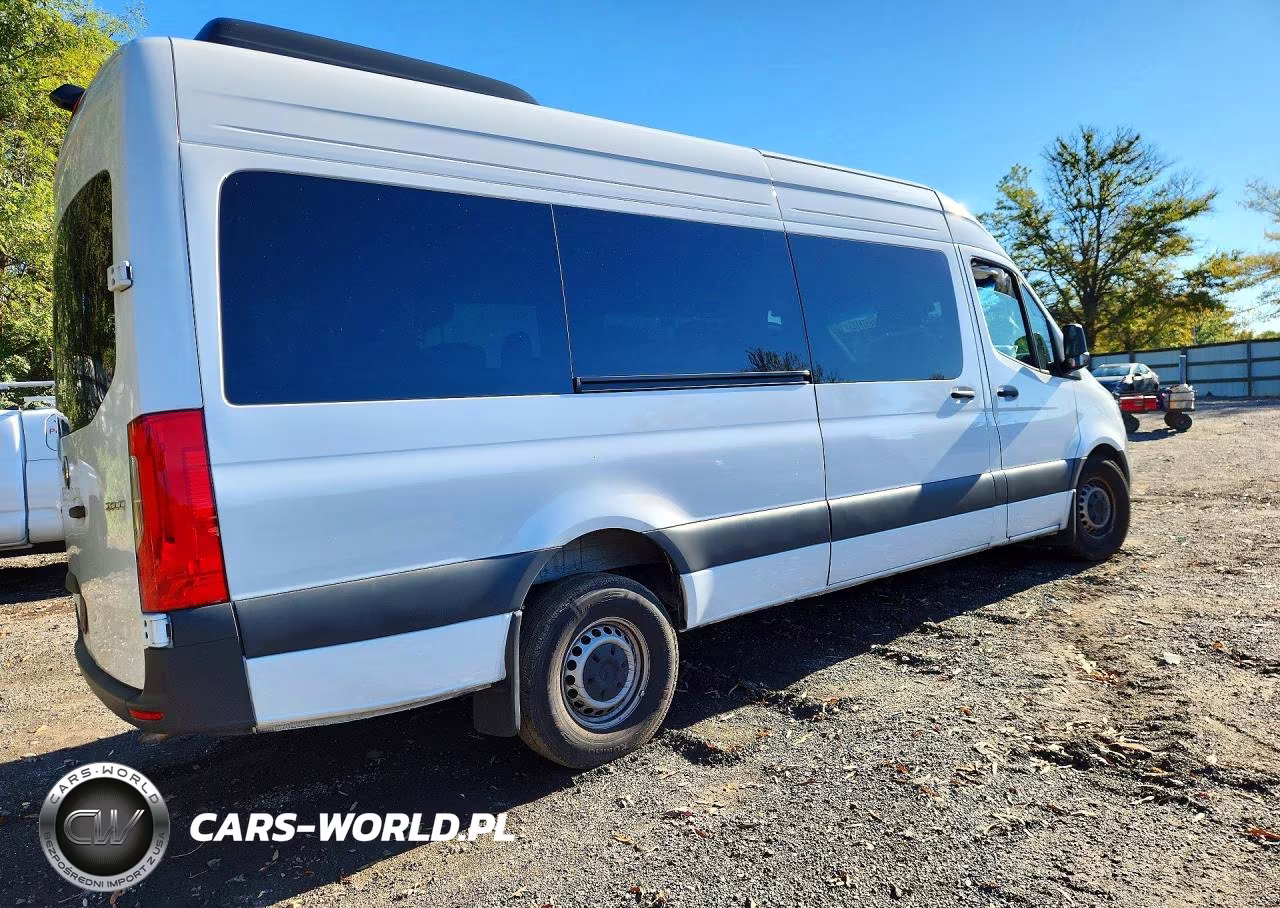 2026 Mercedes-Benz Sprinter 2500 VIN:W1Z4KGHY4TT603154 - 3
