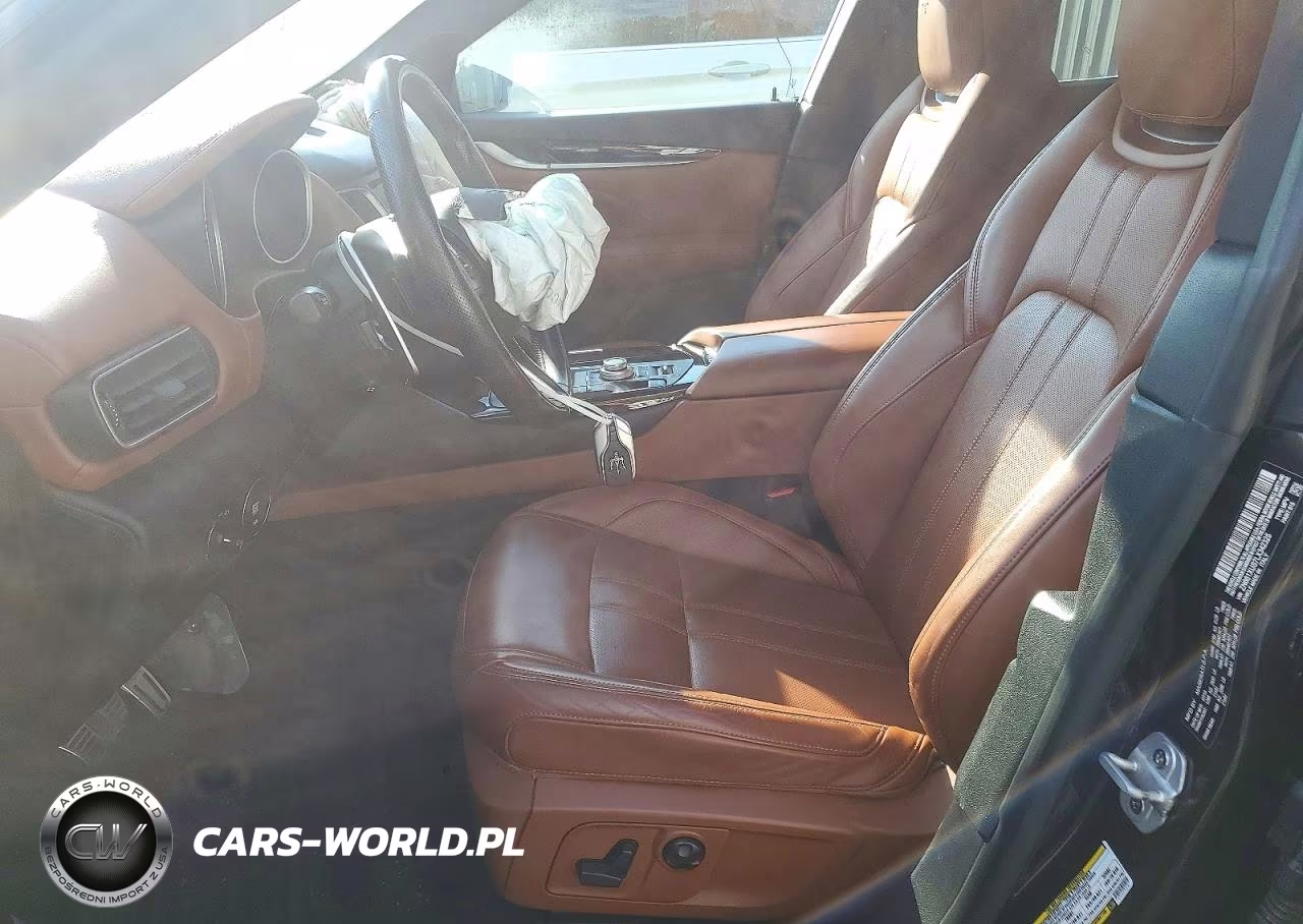 2020 Maserati Levante Sport VIN:ZN661XUS7LX342325 - 7