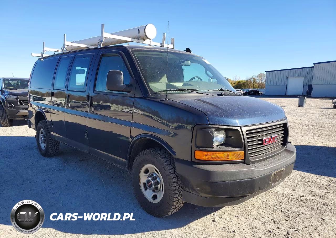 2017 GMC Savana G2500 VIN:1GTW7AFGXH1129644 - 4