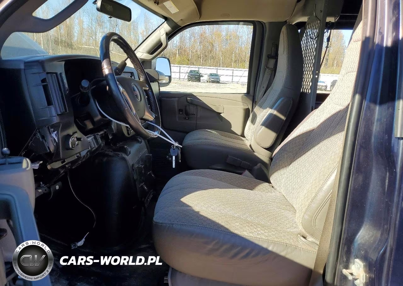 2017 GMC Savana G2500 VIN:1GTW7AFGXH1129644 - 7