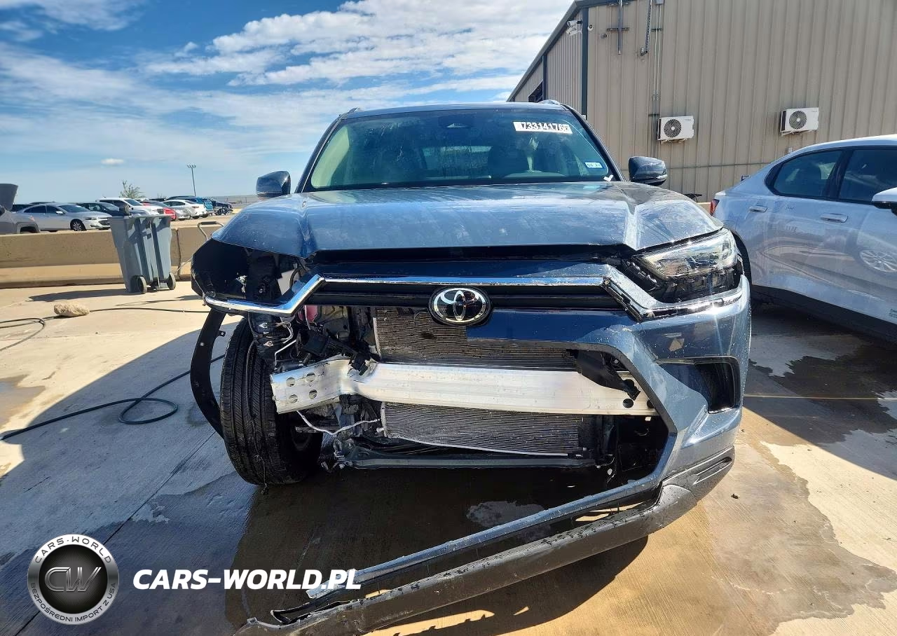 2026 Toyota Grand Highlander Xle VIN:5TDAAAB58TS141402 - 5