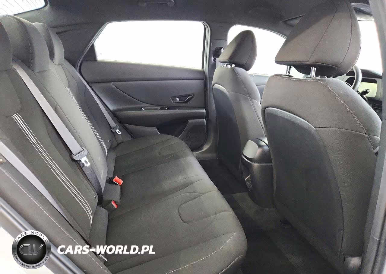 2026 Hyundai Elantra Sel Sport VIN:KMHLM4DG1TU142365 - 10