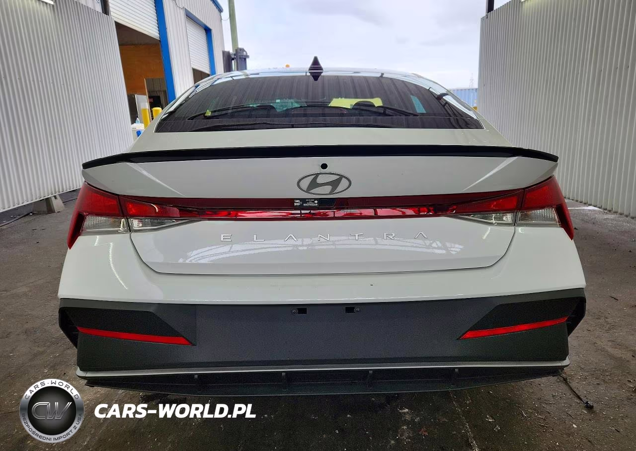 2026 Hyundai Elantra Sel Sport VIN:KMHLM4DG1TU142365 - 6