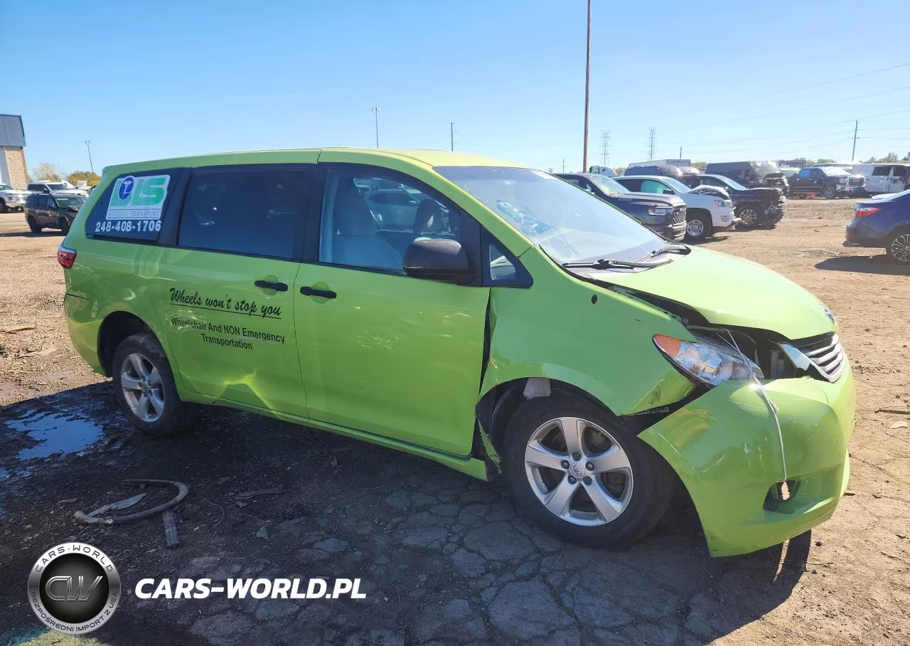 2015 Toyota Sienna L 7-Passenger VIN:5TDZK3DCXFS593685 - 4