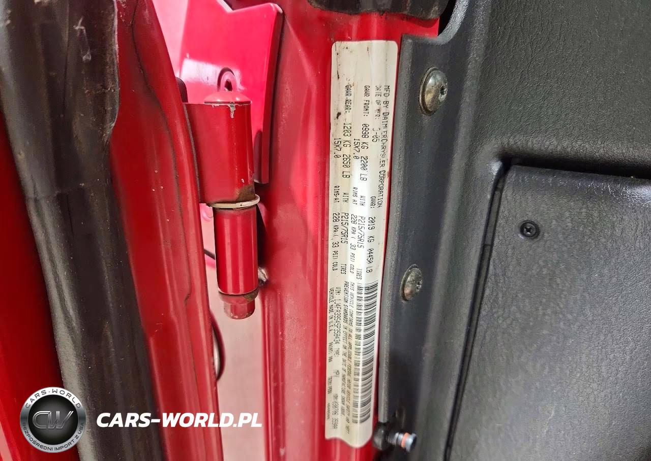 2005 Jeep Wrangler X VIN:1J4FA39S45P358434 - 13