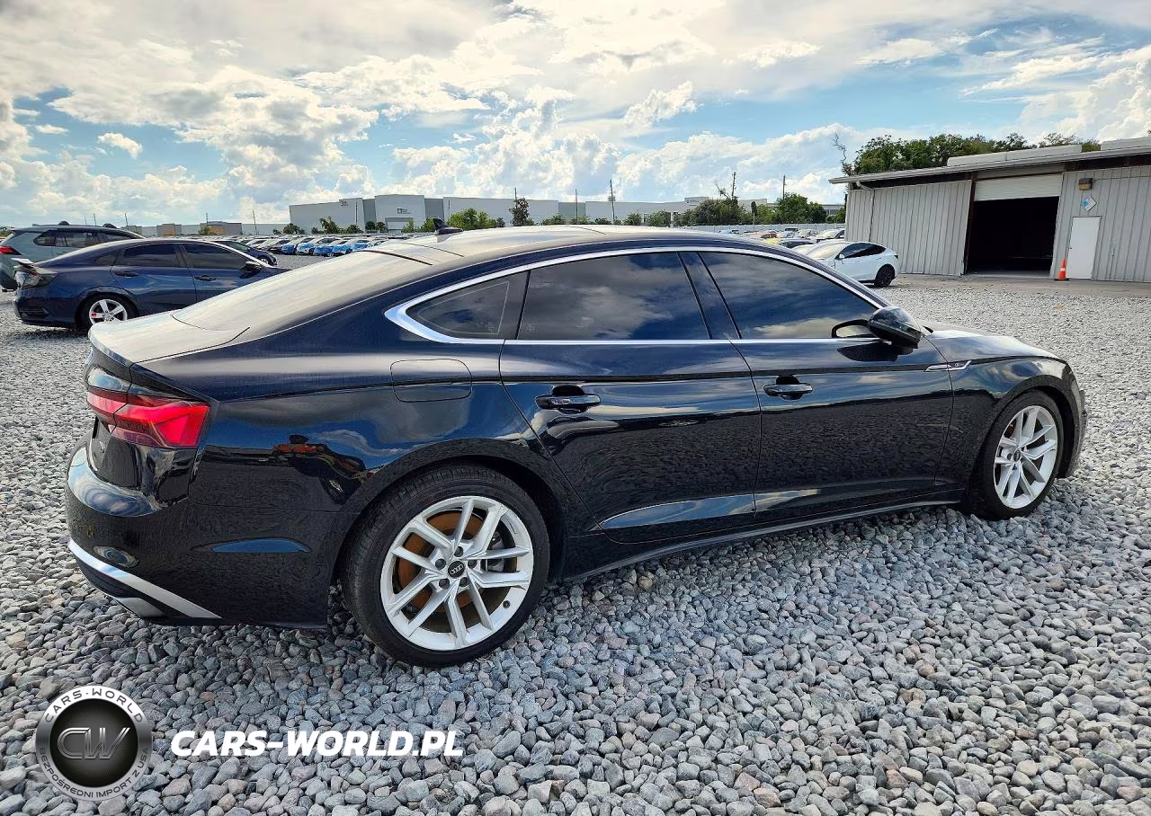 2024 Audi A5 Premium 45 VIN:WAUDACF54RA058166 - 3
