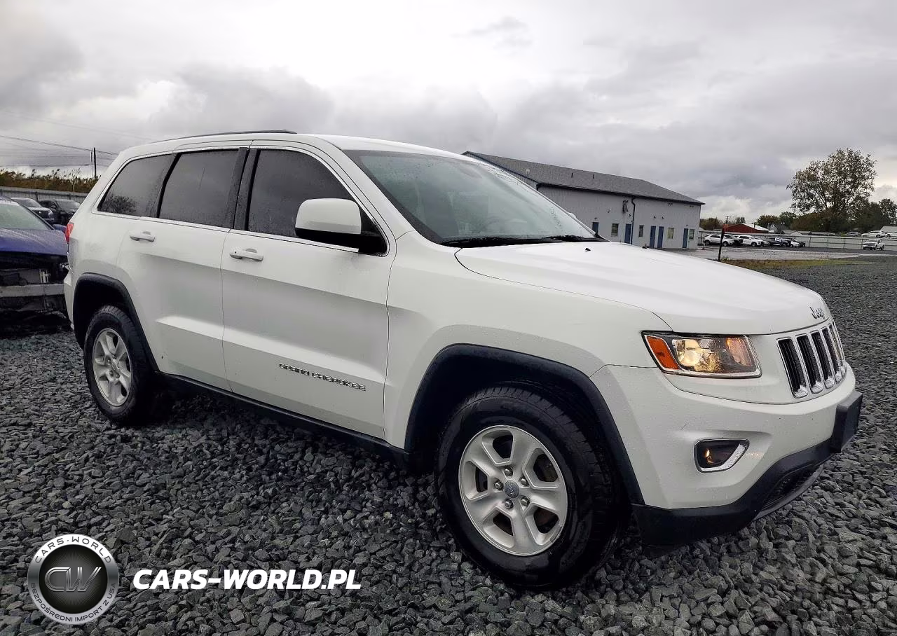 2014 Jeep Grand Cherokee Laredo VIN:1C4RJFAG6EC321016 - 4