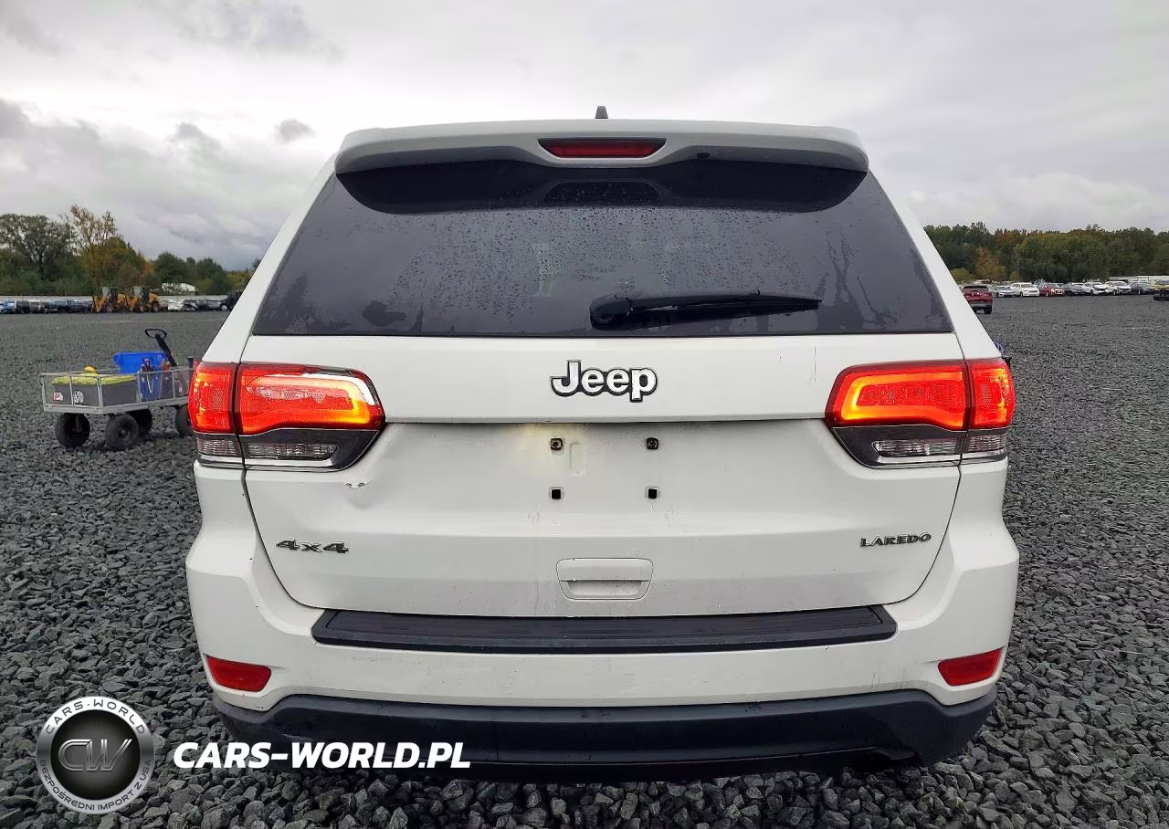 2014 Jeep Grand Cherokee Laredo VIN:1C4RJFAG6EC321016 - 6