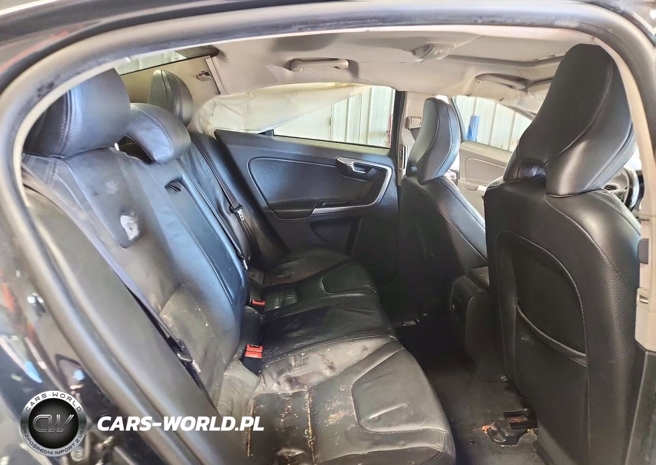 2012 Volvo S60 T5 VIN:YV1622FS4C2083864 - 10