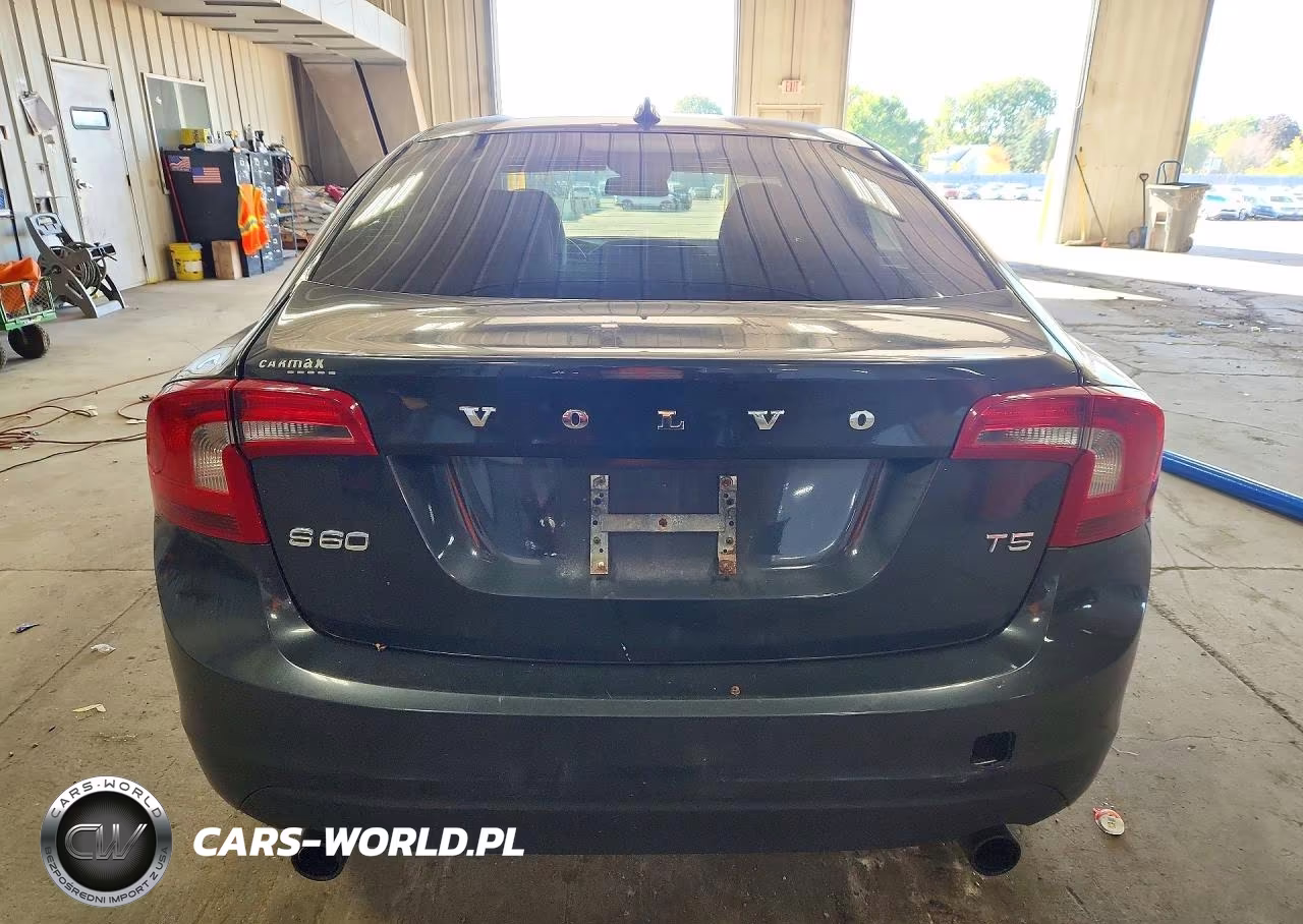 2012 Volvo S60 T5 VIN:YV1622FS4C2083864 - 6