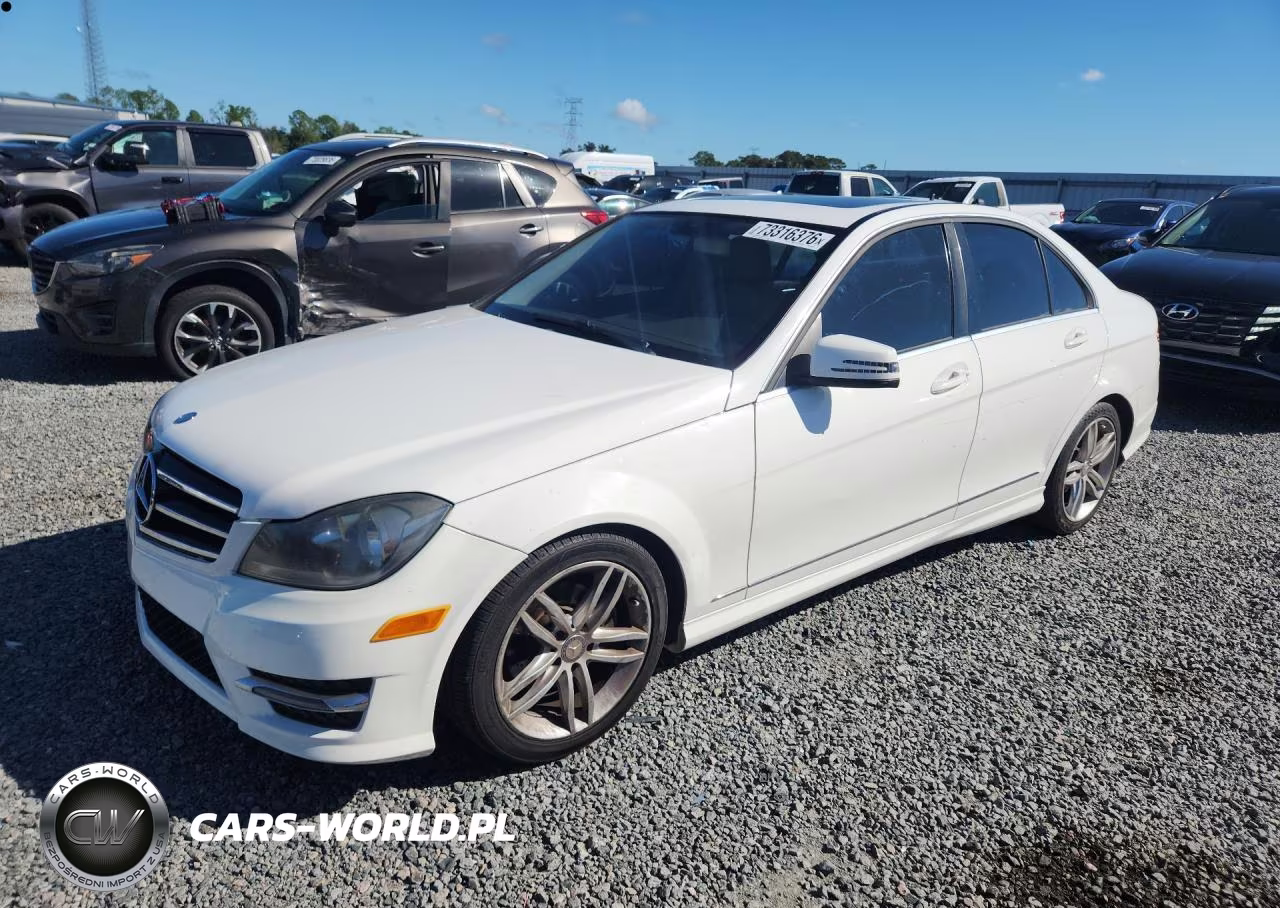 2014 Mercedes-Benz C 250 VIN:WDDGF4HB7EA941737 - 1