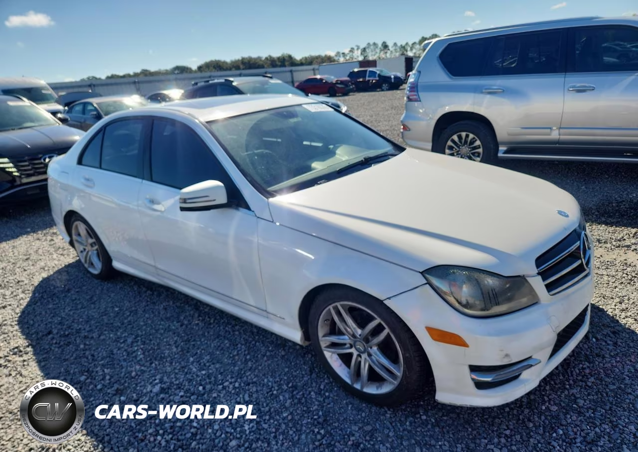 2014 Mercedes-Benz C 250 VIN:WDDGF4HB7EA941737 - 4