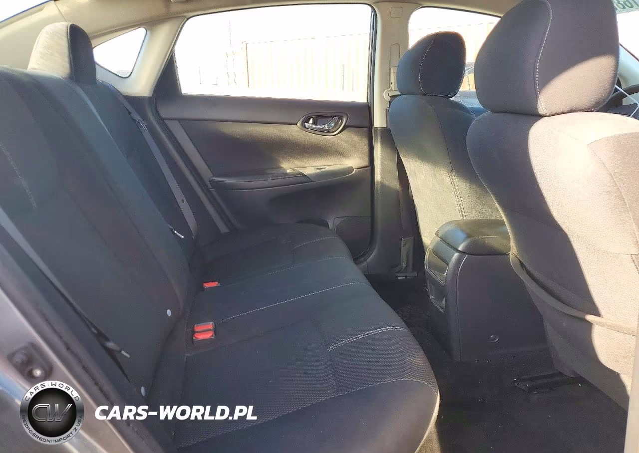 2016 Nissan Sentra S VIN:3N1AB7AP9GY249998 - 10