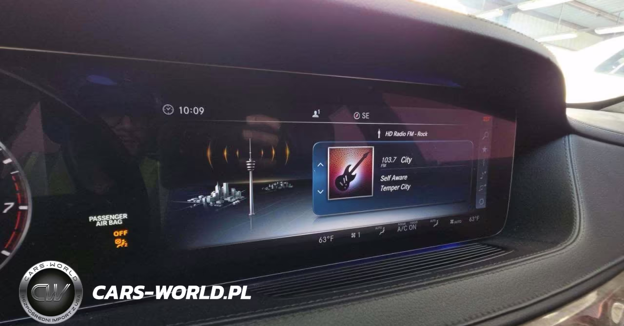 2018 Mercedes-Benz S 560 VIN:WDDUG8DB6JA397674 - 9