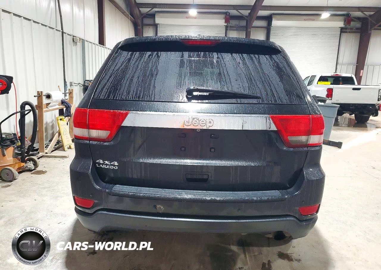 2013 Jeep Grand Cherokee Laredo VIN:1C4RJFAG6DC580510 - 6