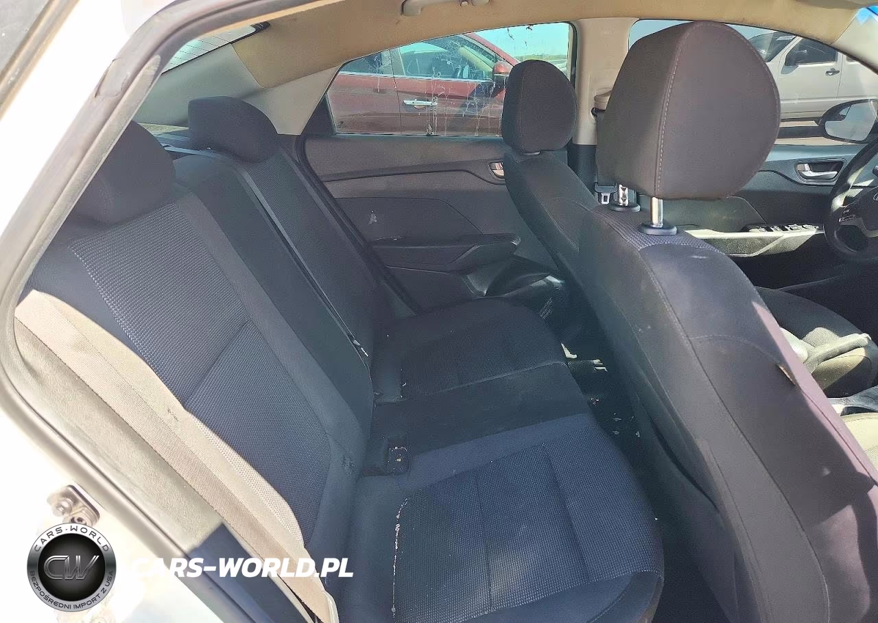 2018 Hyundai Accent Sel VIN:3KPC24A3XJE012303 - 10