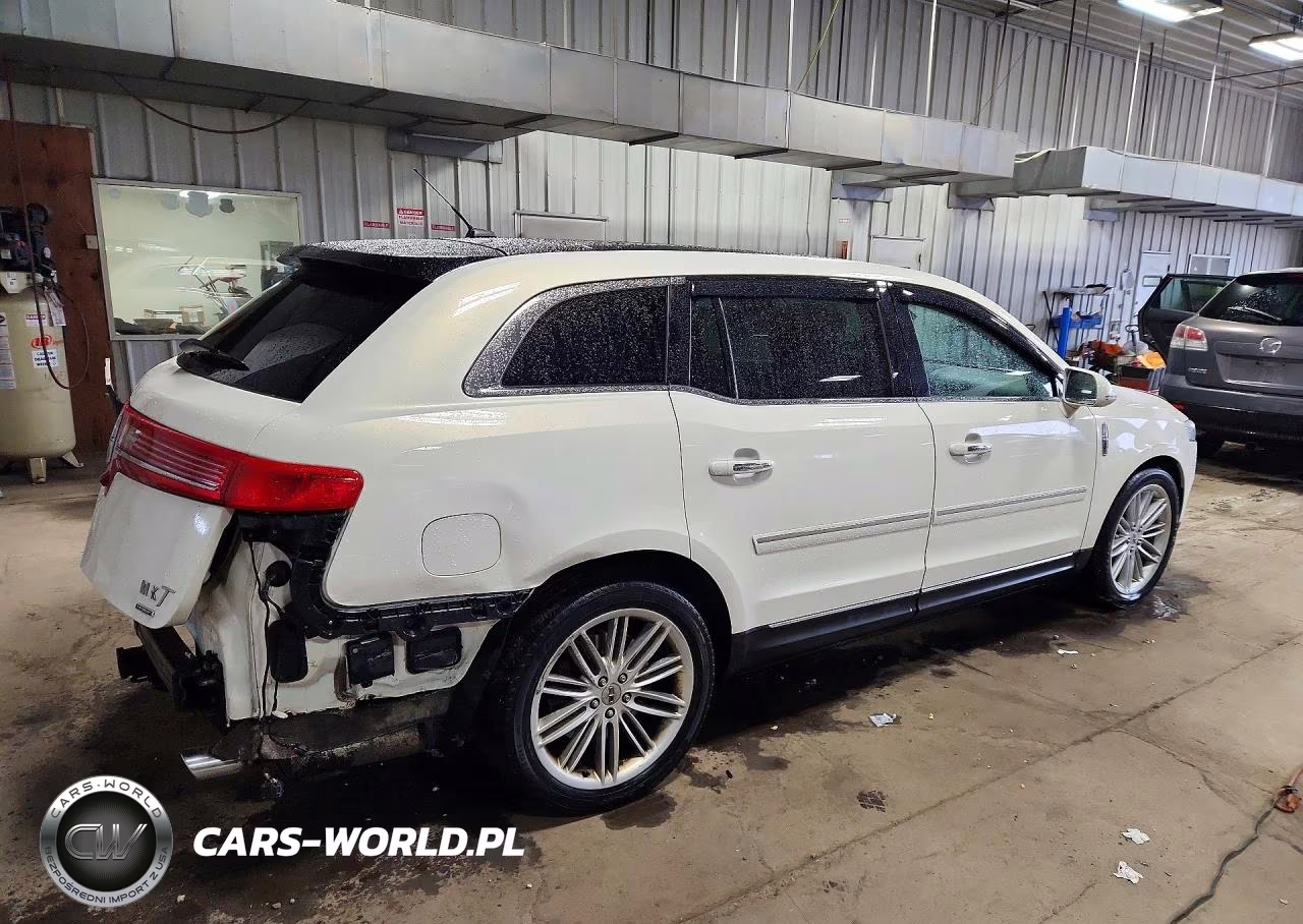 2013 Lincoln Mkt VIN:2LMHJ5AT3DBL55903 - 3